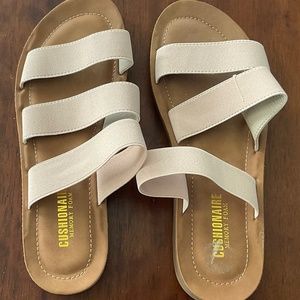 Cushionaire Sandals. Pink Straps Size 9